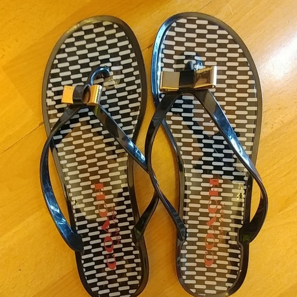 Coach Shoes - COACH FLIP FLOPS W/GOLD NOW SIZE 8M